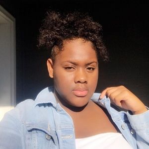 Meet your Posher, Nakeyla